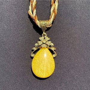 Champagne Water drop necklace